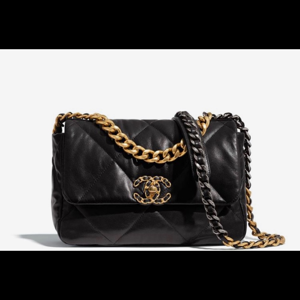 ❌SOLD❌Chanel 19 Quilted